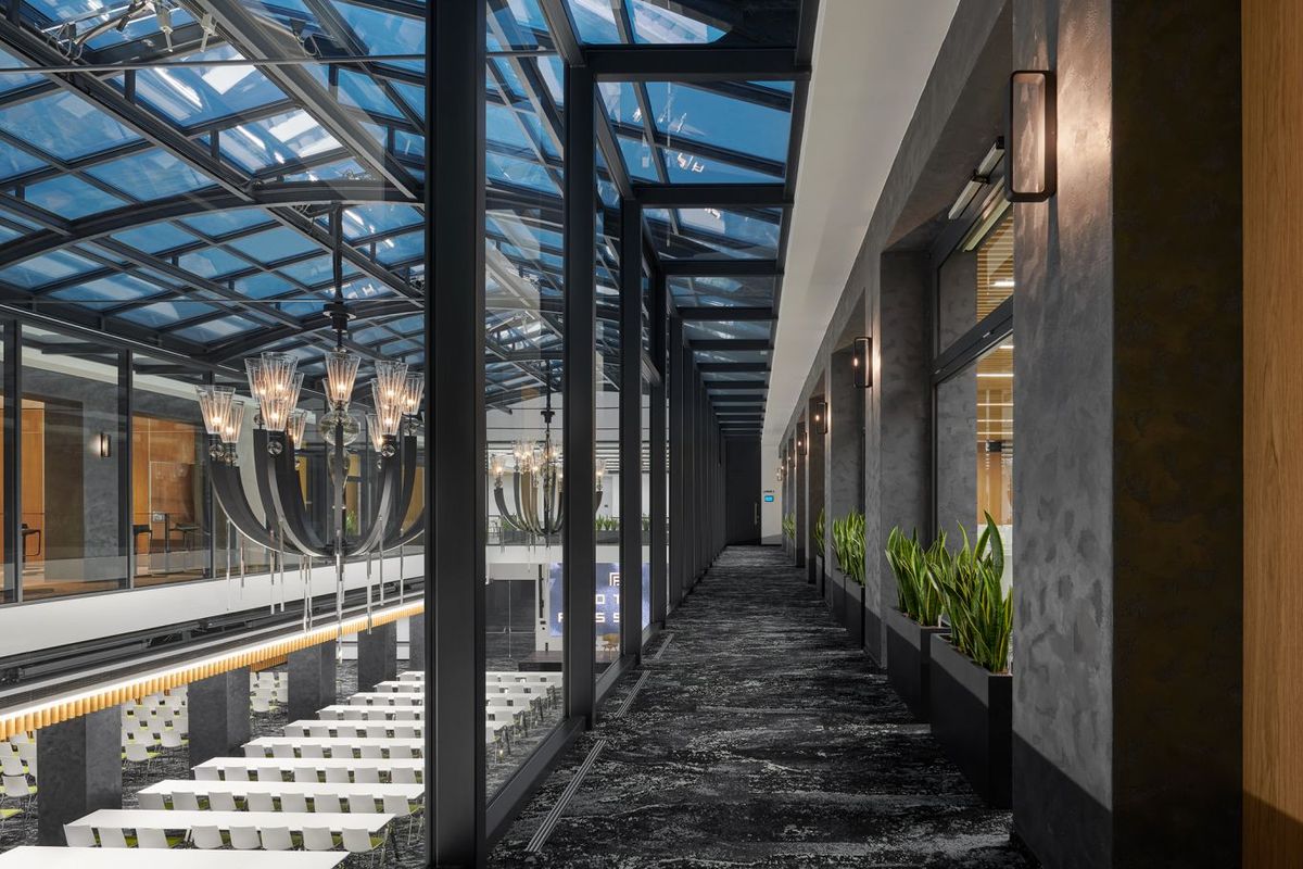 Hotel Passage – prosklená pasáž